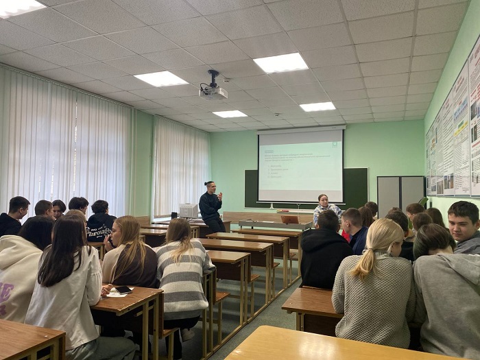 В Тульском филиале Финансового университета проведены экскурсия и квест для учащихся МБОУ ЦО №6 