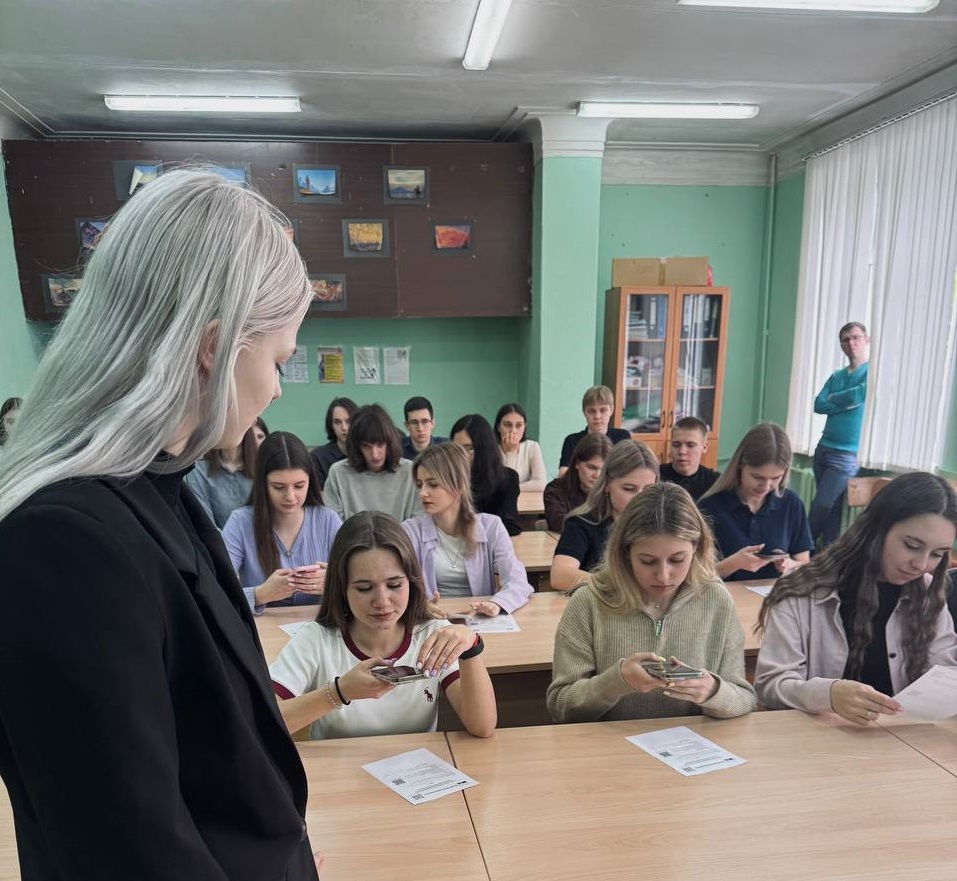«Агитпоезд: Университет – школам!»