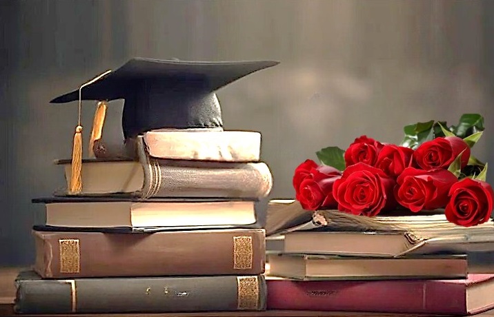 С Днем преподавателя высшей школы!